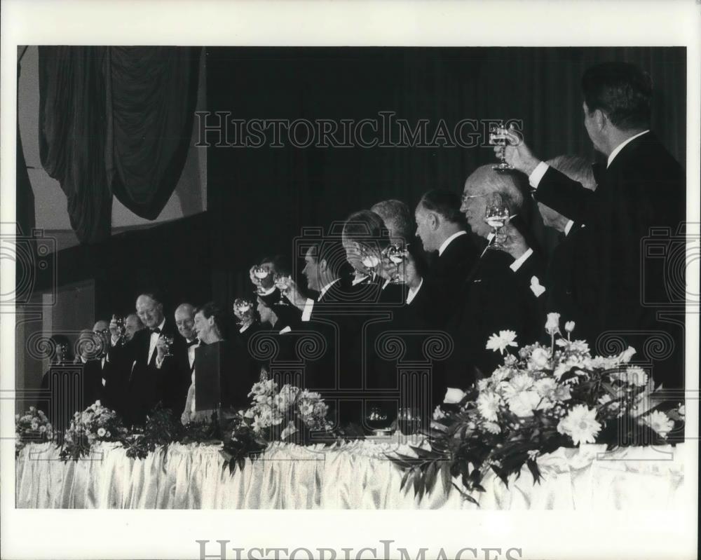 1971 Press Photo Mrs Dwight Eisenhower &amp; President with Some Cabinet Members - Historic Images