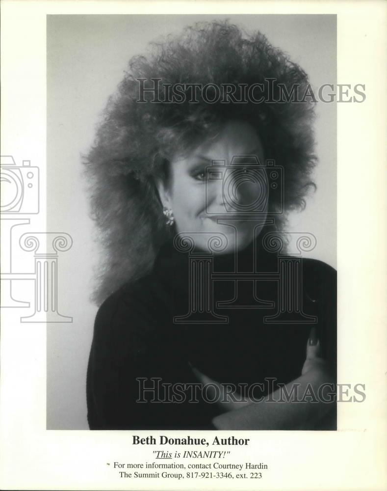 1995 Press Photo Beth Donahue Author of This is Insanity - cvp03715 - Historic Images