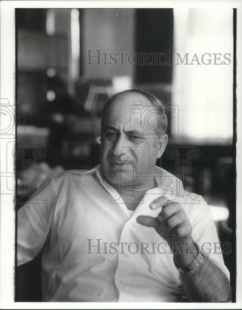 1982 Press Photo Rev Riah Abu El-Assel - cvp04826 - Historic Images