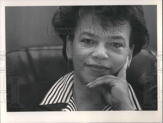 1994 Press Photo Eleanore Ramsey Dees President of Cuyahoqa Plan of Ohio - Historic Images
