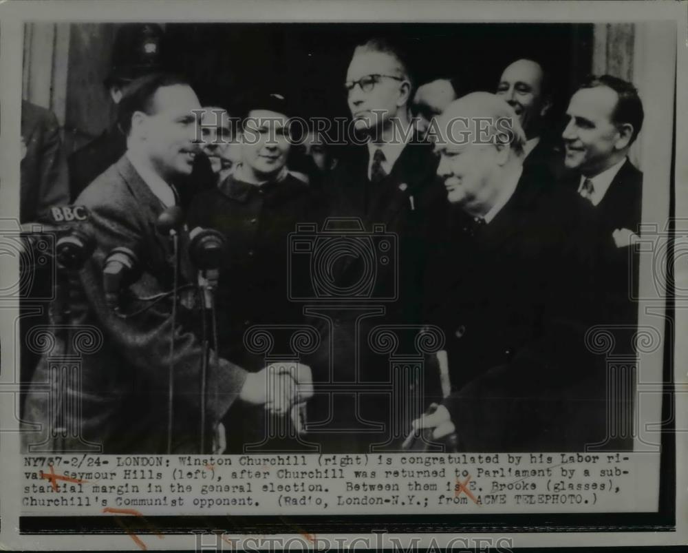 1950 Press Photo Winston Churchill Congratulated By Seymour Hills - nee90867 - Historic Images