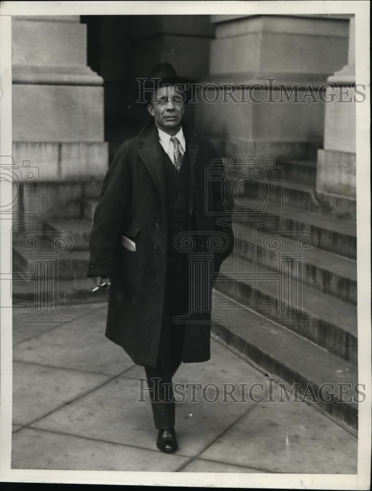 1930 Press Photo Theodore Roosevelt Walking At The Capitol - nee88527 - Historic Images