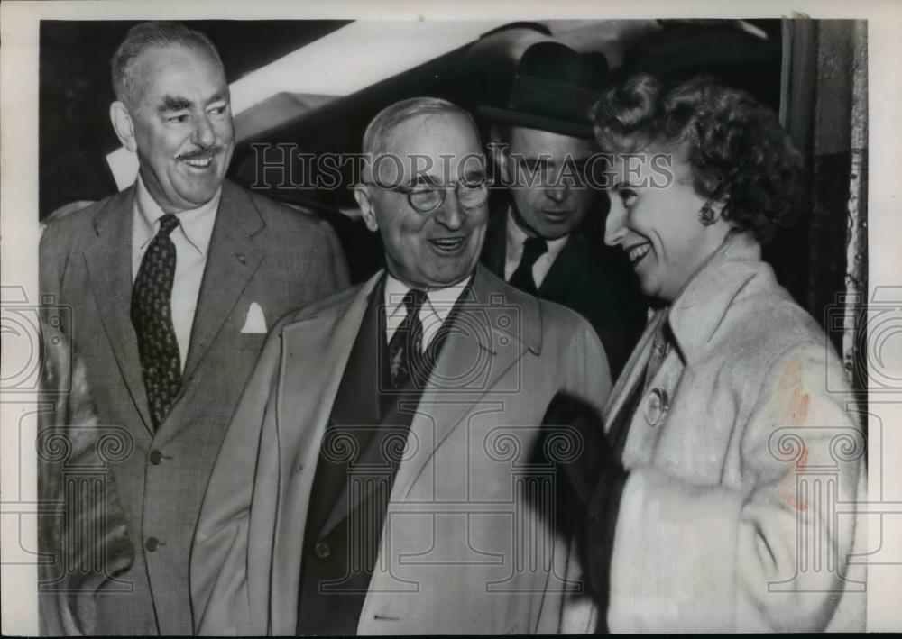 1954 Press Photo Pres.Harry Truman and daugther Margaret and Dean Achenson - Historic Images