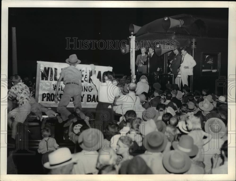 1940 Press Photo Wendell Wilkie presidential candidate in Clarehorn OK - Historic Images