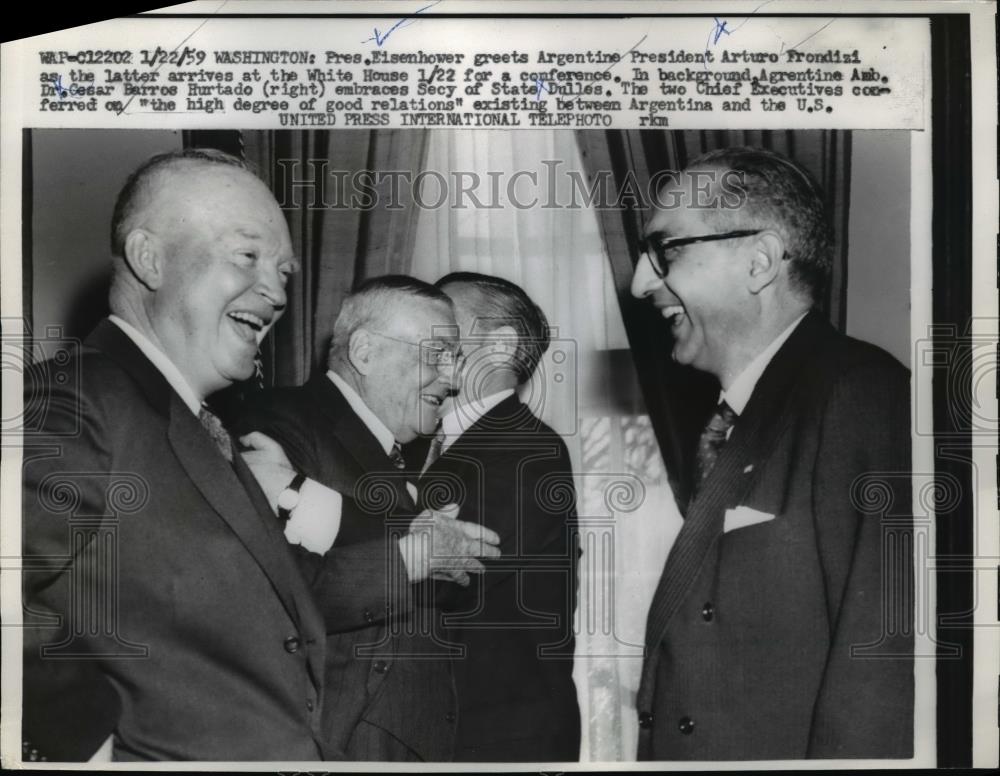 1959 Press Photo Pres. Eisenhower greets Argentine Pres. Arturo Frondizi - Historic Images