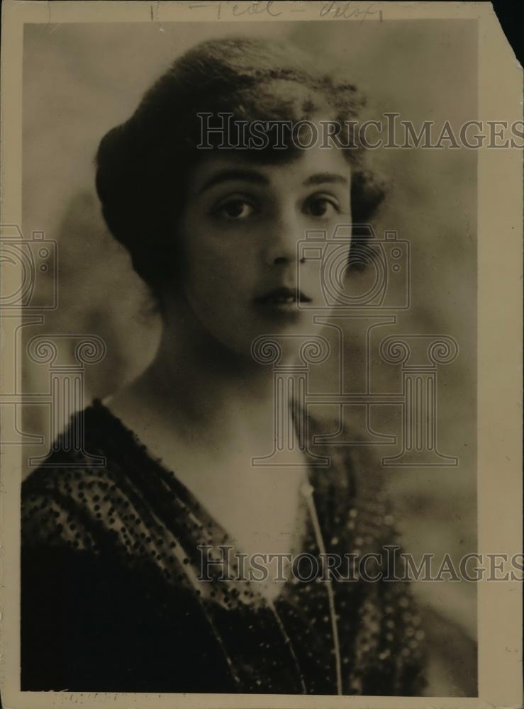 1918 Press Photo Lady Amy Gwendelyn Gordon Lennox marry Capt.James Stuarts Coats - Historic Images