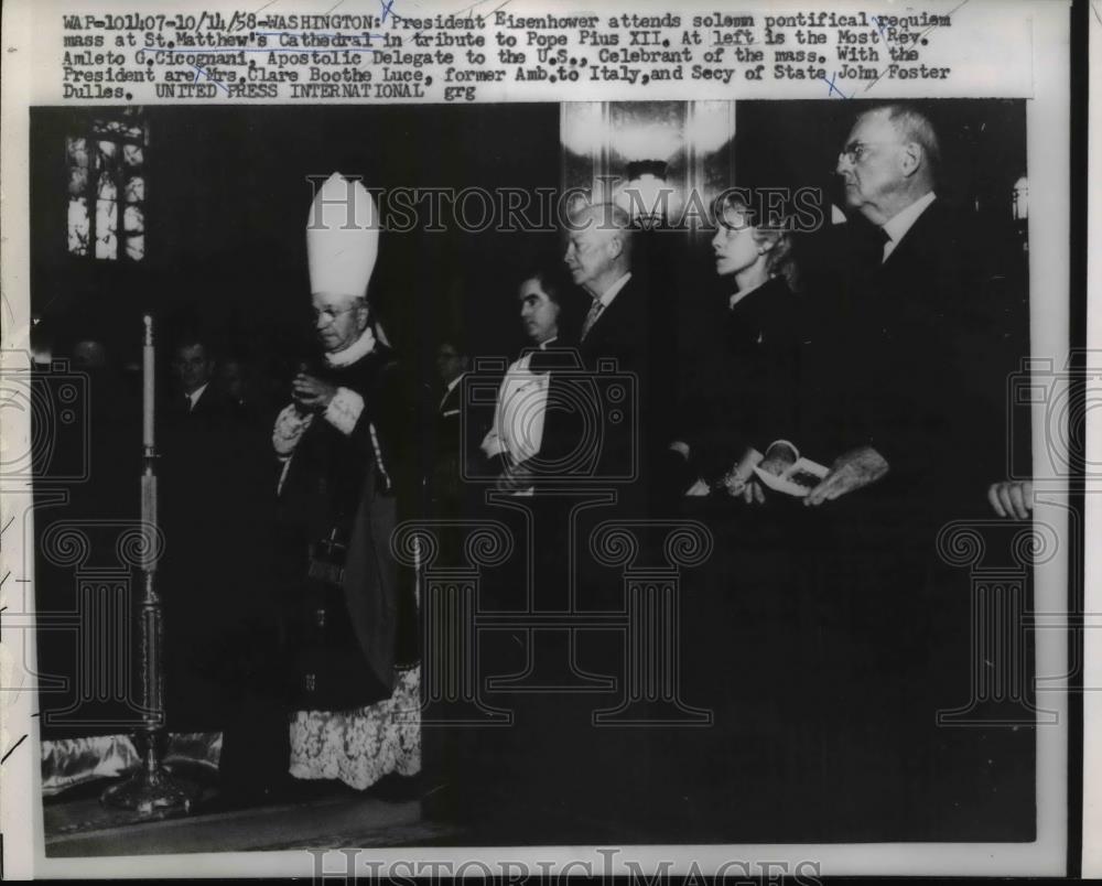 1958 Press Photo President Eisenhower, Mrs Clare Boothe Luce,Most Rev Cicognani - Historic Images