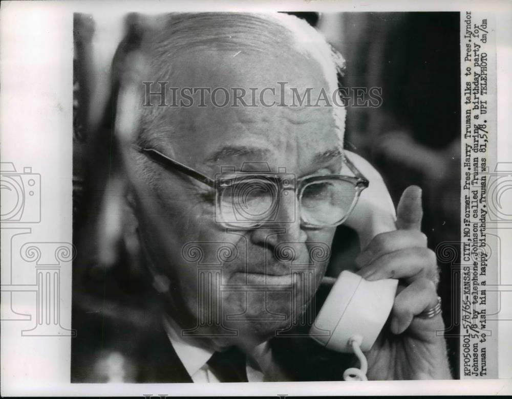 1966 Press Photo Harry S Truman talked with Pres. Lyndon Johnson by Telephone - Historic Images