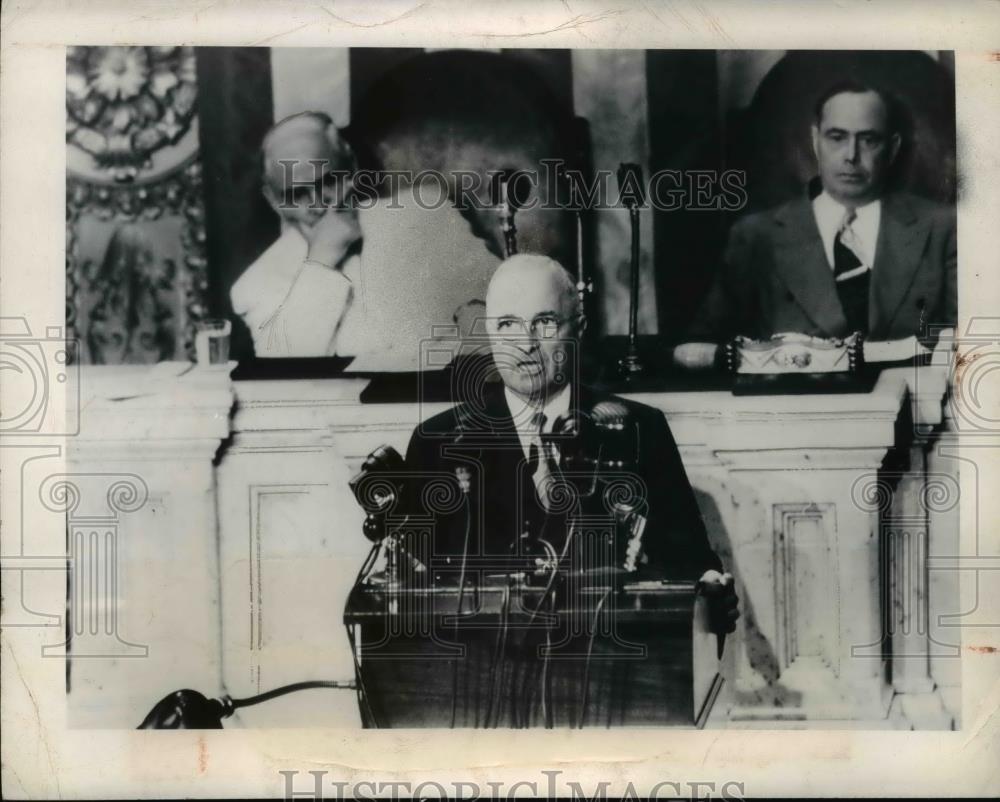 1948 Press Photo Pres. Truman addresses a joint session of Congress - nee90912 - Historic Images