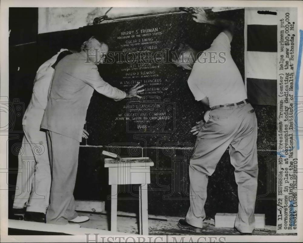 1951 Press Photo President Truman helps workmen put cornerstone in place - Historic Images