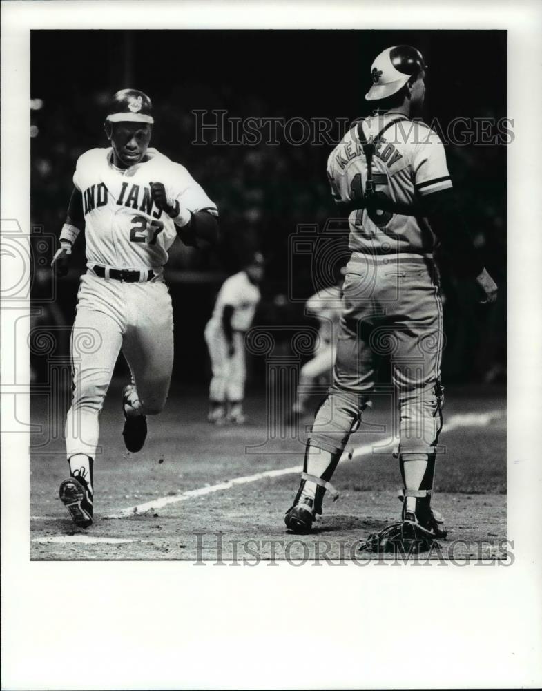 1988 Press Photo Indians baseball player Mel Hall - cvb58162 - Historic Images