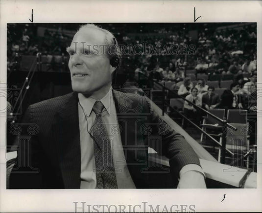 1991 Press Photo Gordon Gund, Owner of the Cavaliers - cvb64310 - Historic Images