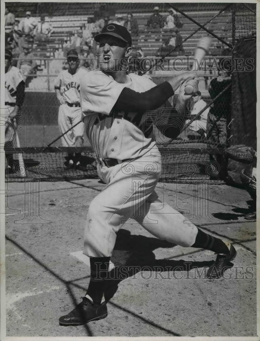 1951 Press Photo Ray Murray  - cvb64584 - Historic Images