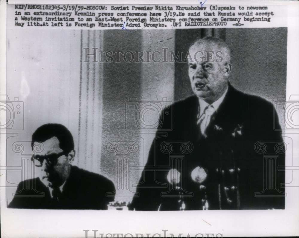 1959 Press Photo Soviet Premier Krushchev Speaking At Kremlin Press Conference - Historic Images