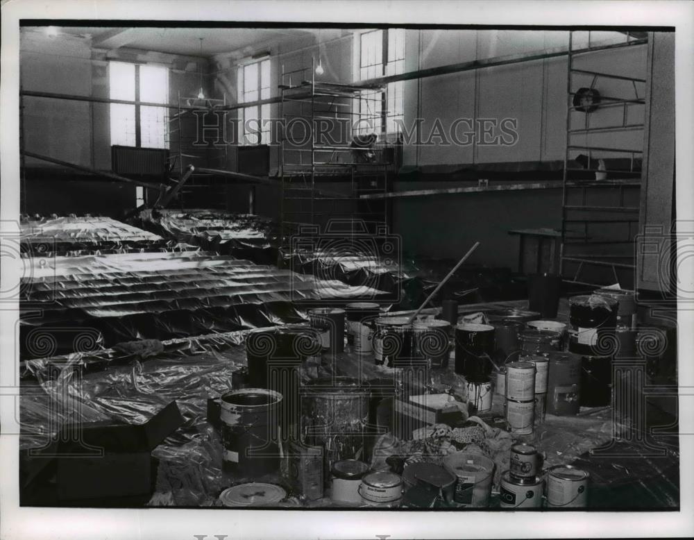 Press Photo School Improvement Menter Center School Auditorium - nee95552 - Historic Images