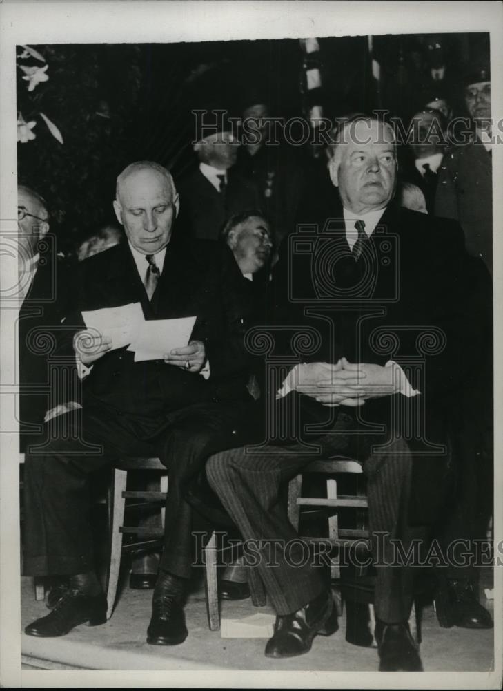1934 Press Photo Former President Herbert Hoover & Gov Frank Merriman - nee94360 - Historic Images