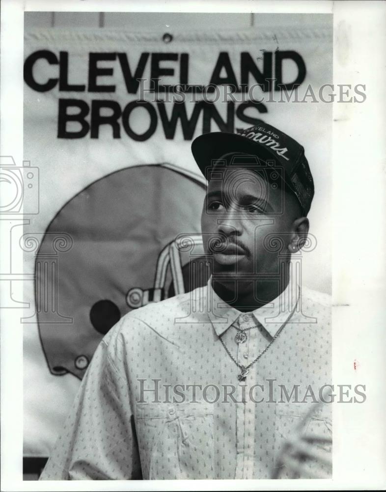 1989 Press Photo Cleveland Browns, Lawyer Tillman - cvb58317 - Historic Images