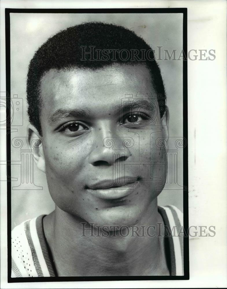 1988 Press Photo Darnell Valentine, Cavs Player - cvb63626 - Historic Images