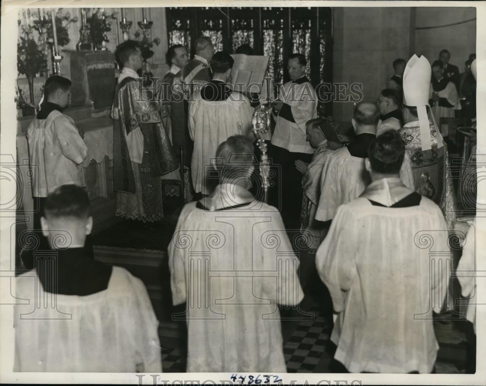 1938 Press Photo William Murphy Is Consegrated First Bishop Of Saginaw - Historic Images