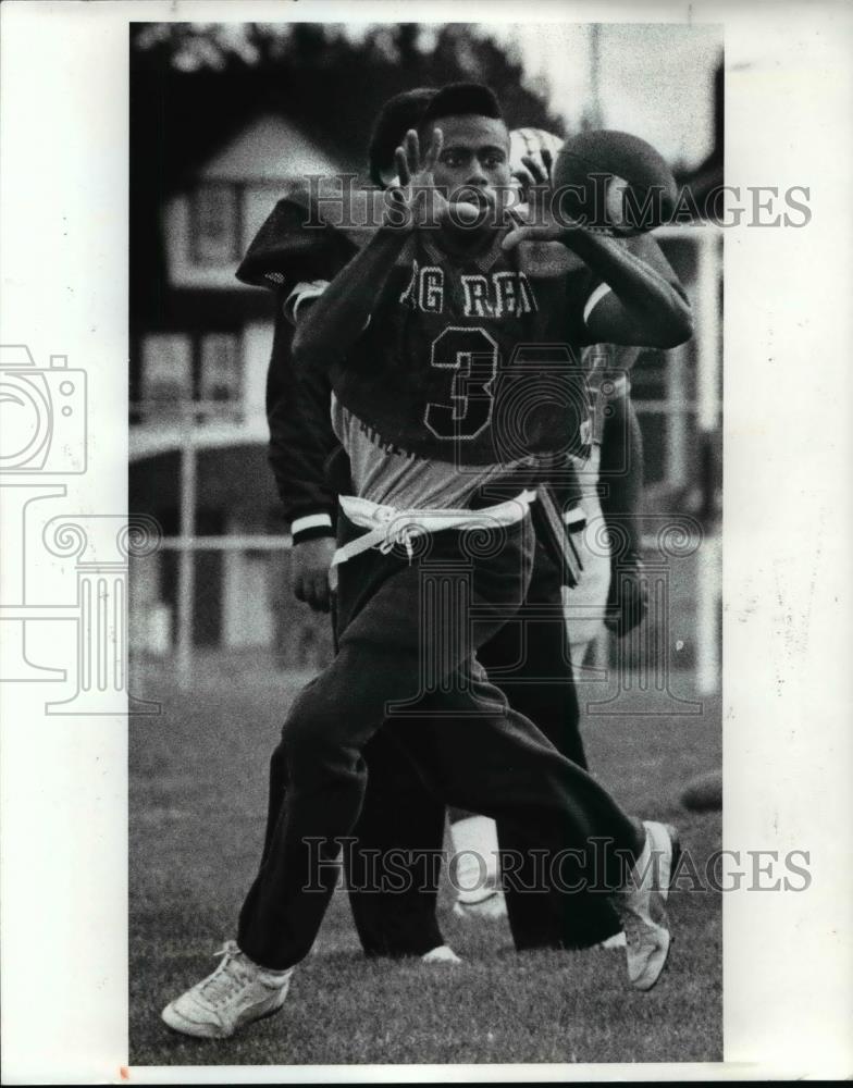 1989 Press Photo Lange Houston-football player - cvb63385 - Historic Images
