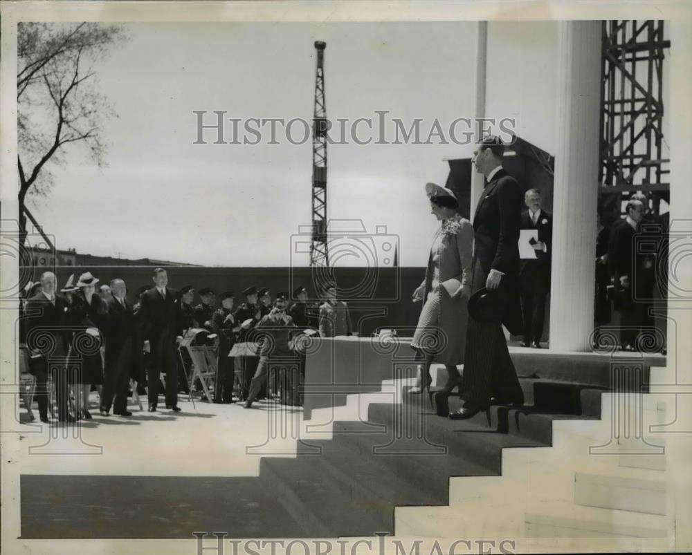 1939 Press Photo King George & Queen Elizabeth attend Cornerstone ceremony - Historic Images