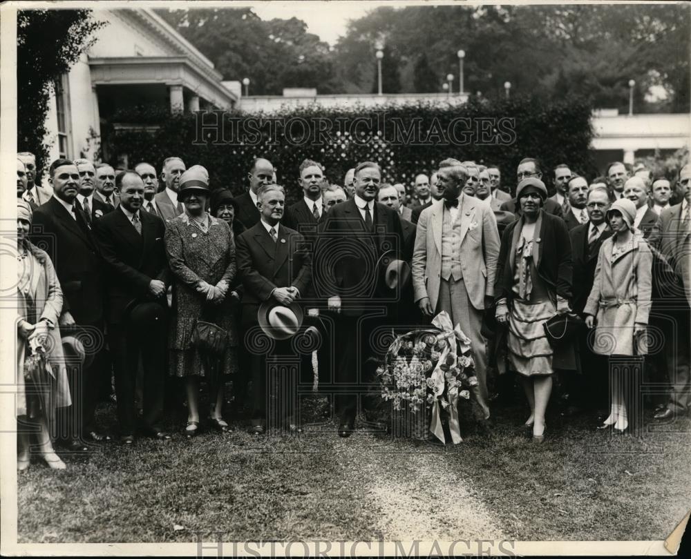 1929 Press Photo Pres. Herbert Hoover with Trade Association Executives - Historic Images