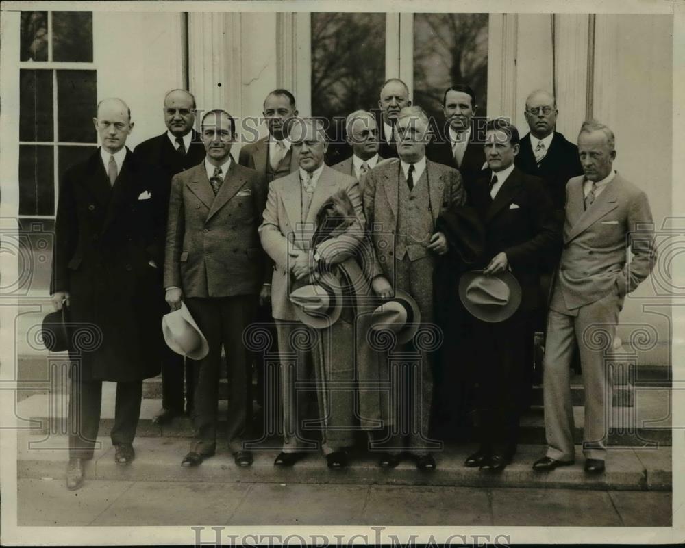 1933 Press Photo Group of Independent Oil Men call upon Pres. Roosevelt - Historic Images