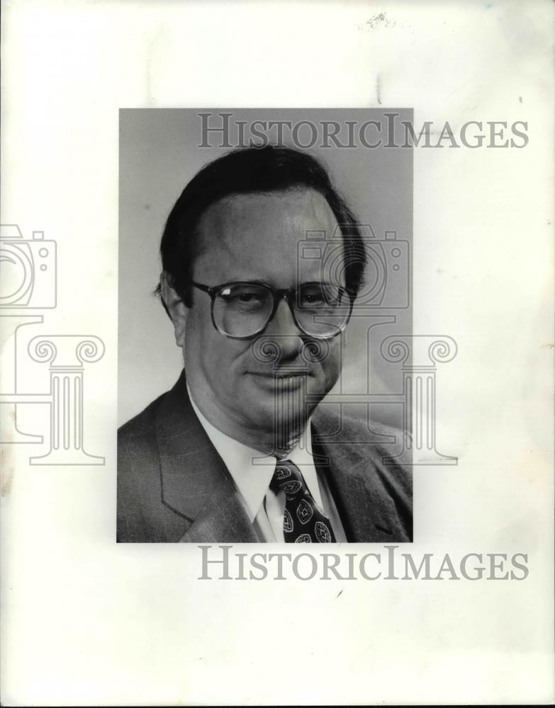 1990 Press Photo Stuart Neye, new Pres. of Northern Ohio Golf Assn. - cvb63776 - Historic Images