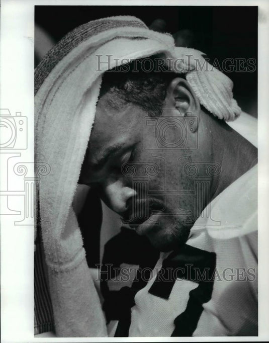 1990 Press Photo Brown's tight end John Talley during practice - cvb58302 - Historic Images