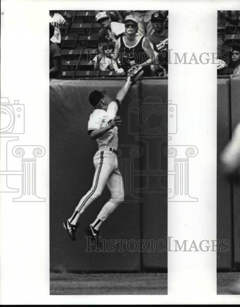 1988 Press Photo Indians baseball player Cory Snyder  - cvb58156 - Historic Images