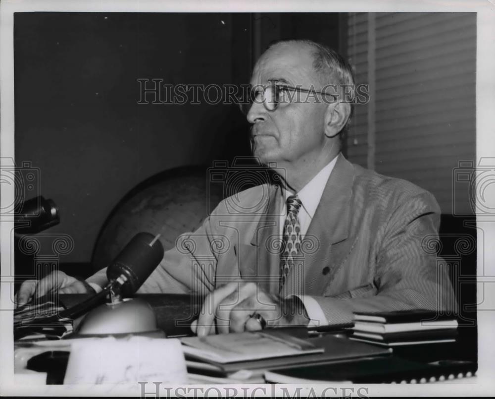 1955 Press Photo U.S Pres.Harry S. Truman during a press conference - nee95549 - Historic Images