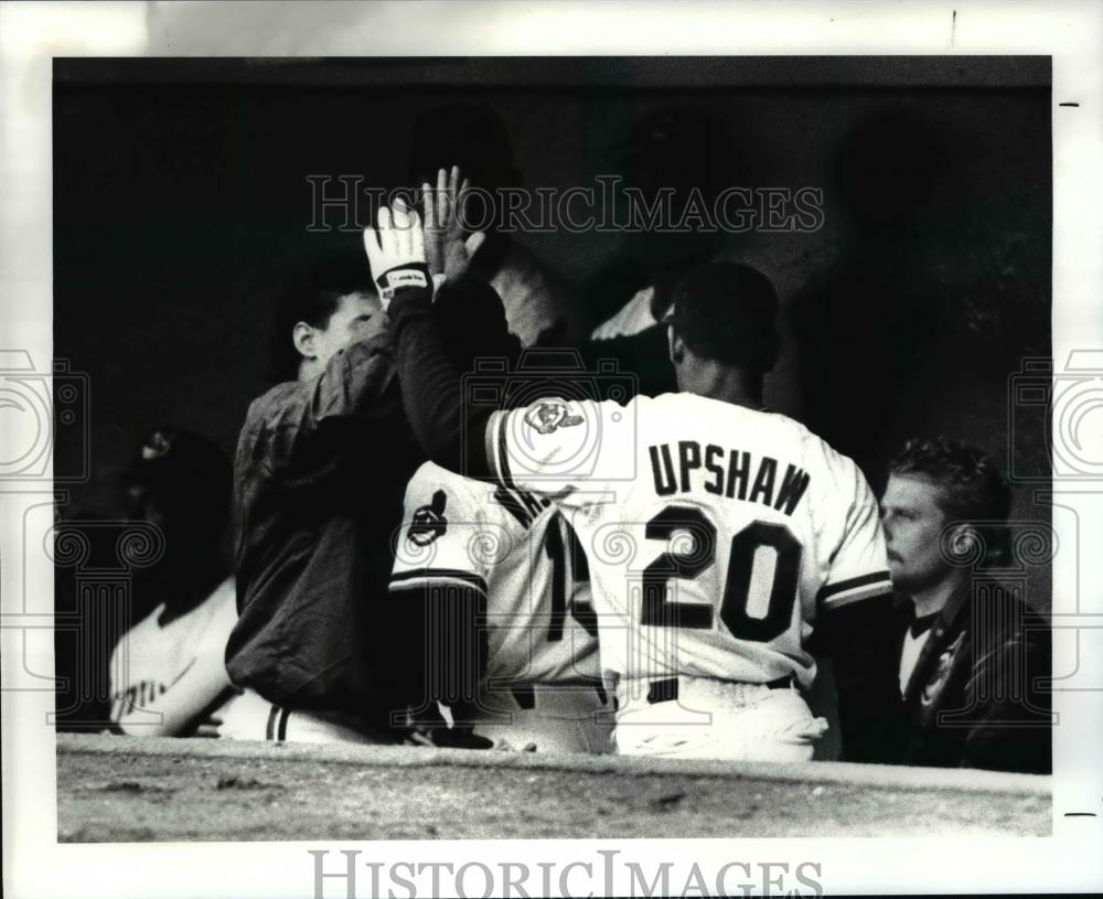 1988 Press Photo Upshaw is congratulated after scoring on a Carter double. - Historic Images