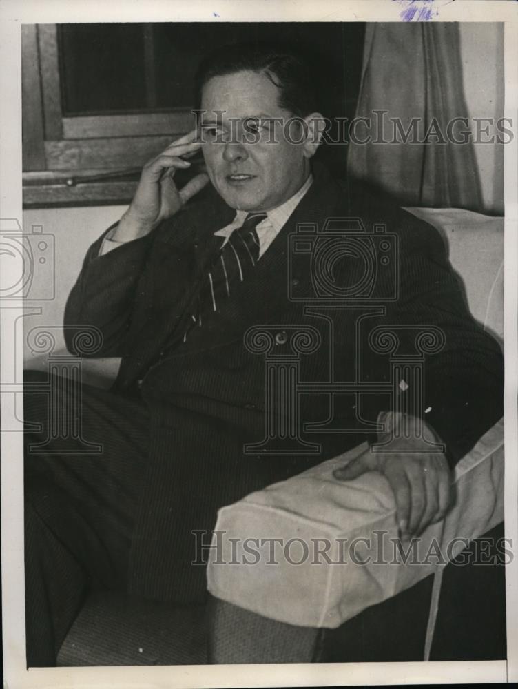 1940 Press Photo James Young Held For Trial By Japanese For Spreading Rumors - Historic Images