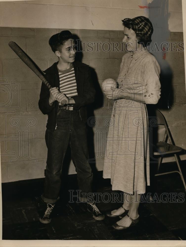 1951 Press Photo East End Neighborhood House - nee94972 - Historic Images