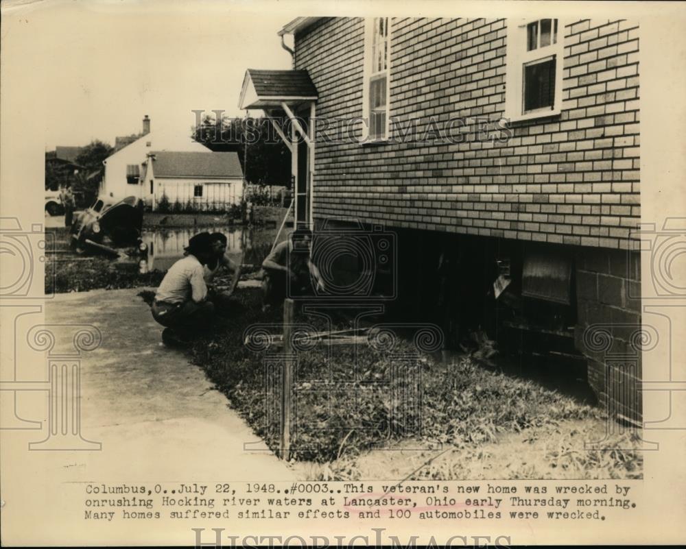 1948 Press Photo Veterans new home damaged in flood waters in Lancaster OH - Historic Images