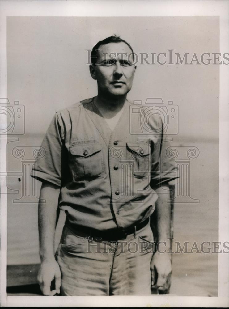 1937 Press Photo Rev CF Traill Scoutmaster of boy scout troop - nef01260 - Historic Images