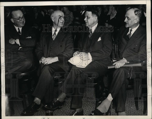 1934 Press Photo Former Postmaster General Walter Brown appears before Senate - Historic Images