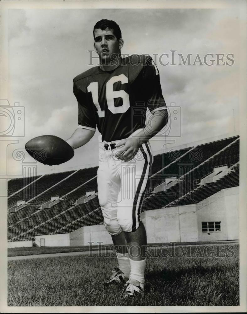 1967 Press Photo Harry Gonso, Indiana University Playing in Rose Bowl Game - Historic Images