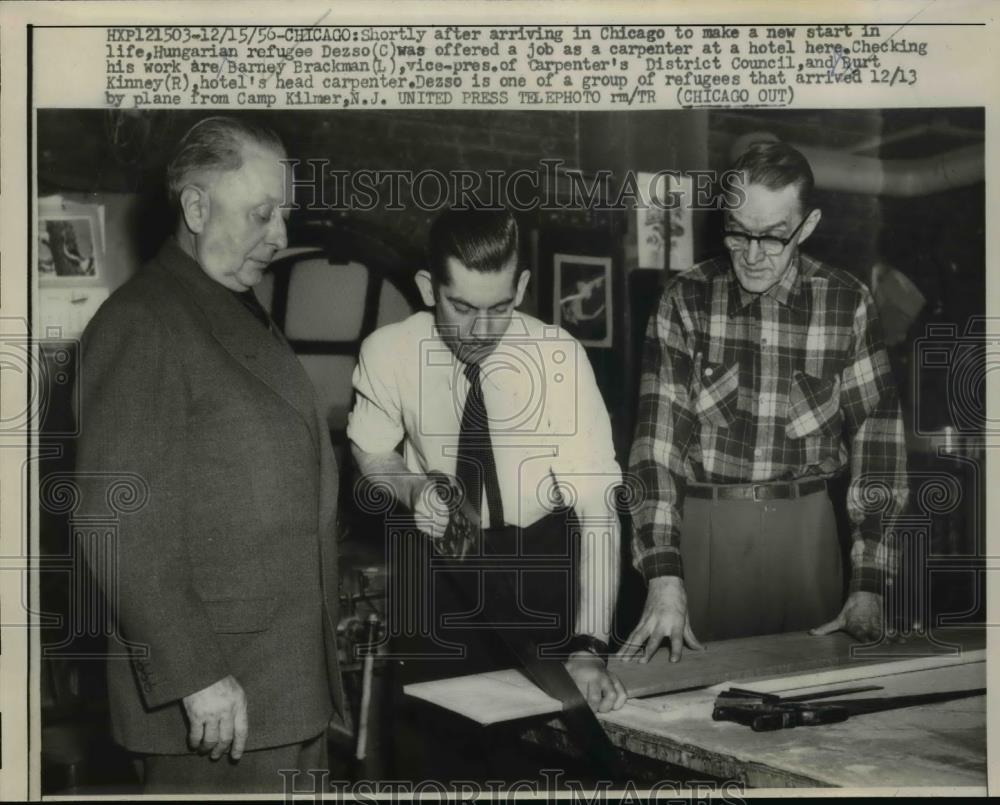 1950 Press Photo Hungarian refugee Dezso offered job as carpenter at hotel - Historic Images
