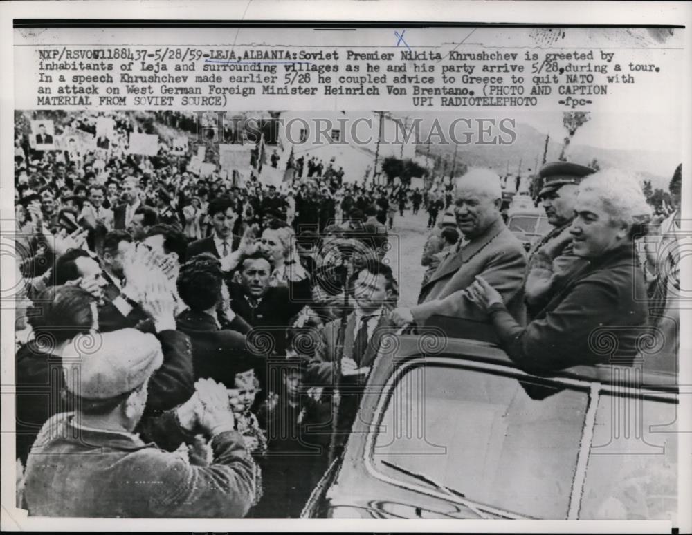 1959 Press Photo Soviet Premier Nikita Khrushchev greeted by residents of Leja - Historic Images