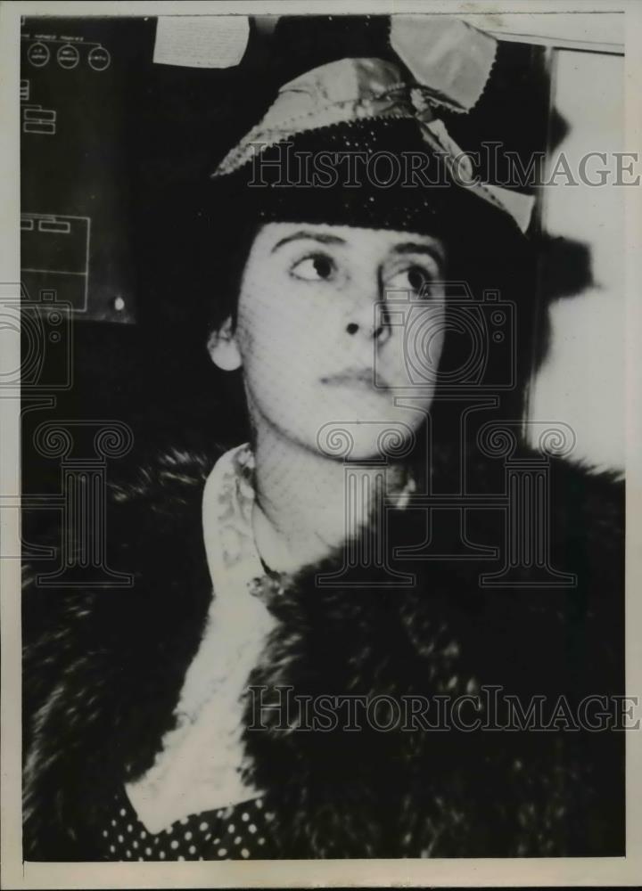 1939 Press Photo Nurse Margaret Weil arrested for kidnapping 5 year old child - Historic Images