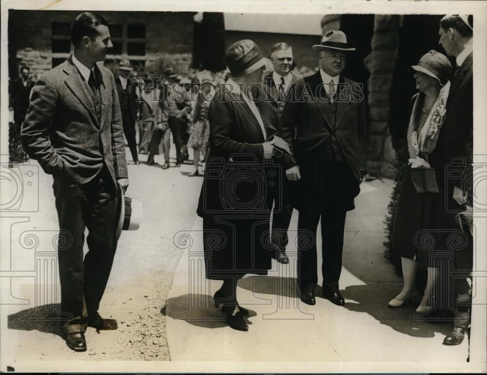 1928 Press Photo President &amp; Mrs Herbert Hoover attend church services - Historic Images