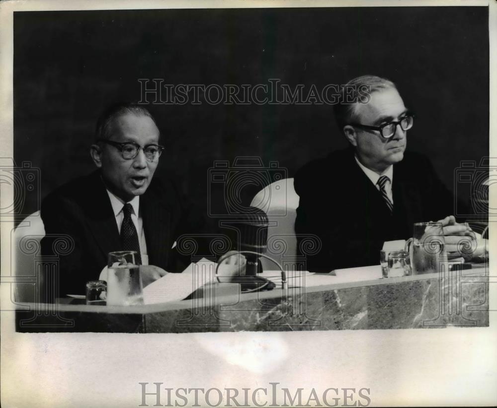 1970 Press Photo U.N. Secretary General U Thant Addressing General Assembly - Historic Images