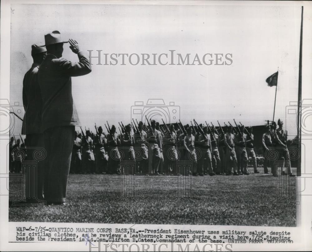 1953 Press Photo President Eisenhower salutes Marine regiment at Quantico VA - Historic Images