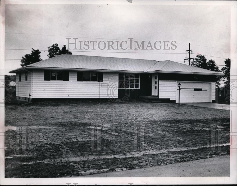 1965 Press Photo The Country House In Northfield Center - nef00616 - Historic Images