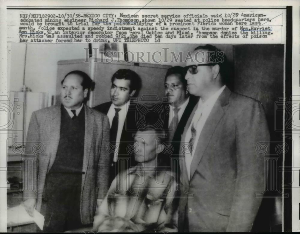 1958 Press Photo Suspect Richard J. Thompson at Mexican Police Headquarters - Historic Images