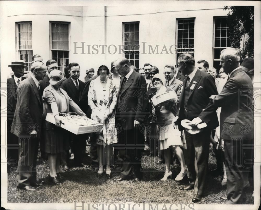 1929 Press Photo Members Of The Retail Confectioners Association At White House - Historic Images