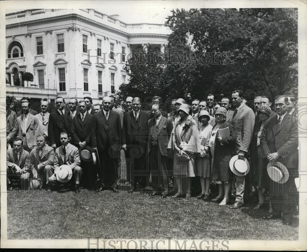 1929 Press Photo Pres.Herbert Hoover with members of Export Managers Club of N.Y - Historic Images