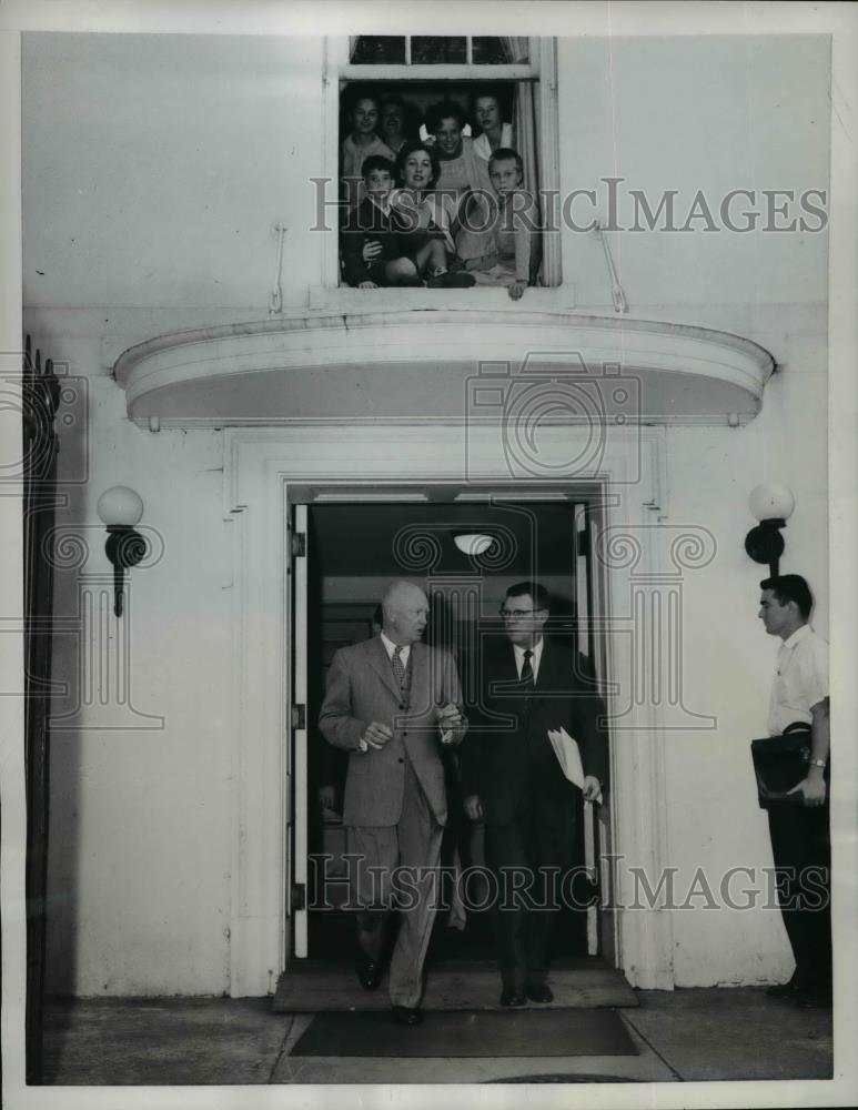1958 Press Photo President Eisenhower & Press Secretary James Hagerty - Historic Images