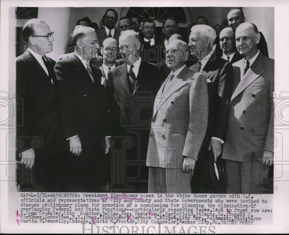 1953 Press Photo President Eisenhower With U.S. Officials At The White House - Historic Images